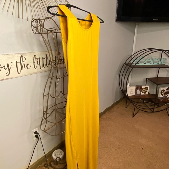 Maxi Dress - Picture 2 of 2